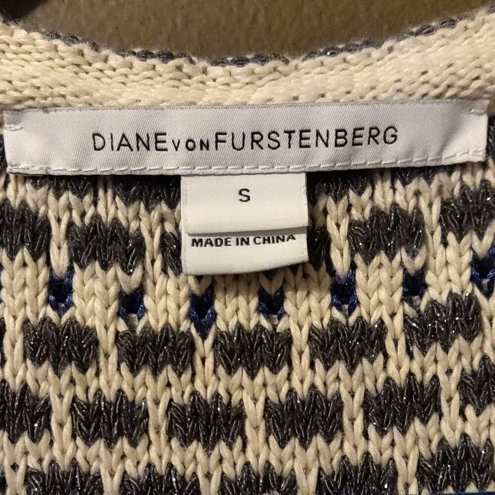 Diane von Furstenberg Arryn Metallic Sweater Tunic SIZE SMALL - Picture 2 of 10